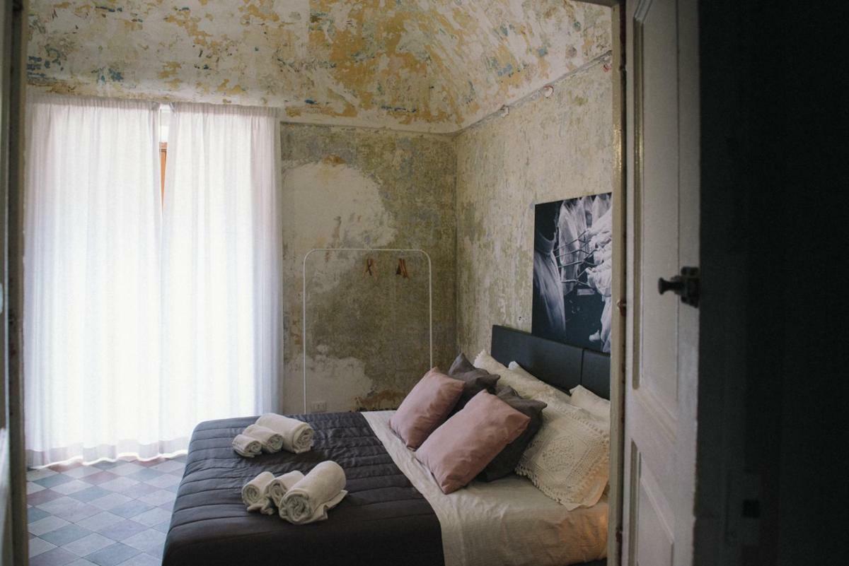Hotel Agatha Cosy à Catane Extérieur photo